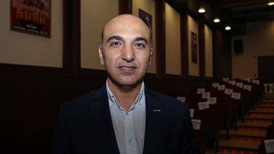 İmamoğlu'nun ilk rakibi belli oldu! Bakırköy Belediye Başkanı Bülent Kerimoğlu CHP'den İBB aday adaylığı başvurusu yaptı