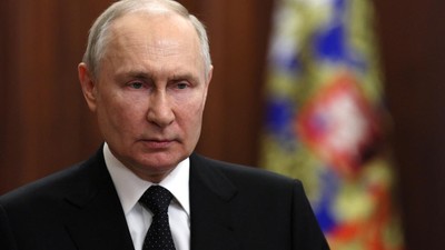 Rusya Devlet Başkanı Vladimir Putin'den çocuk çağrısı: Ninelerimiz gibi 7-8 çocuk yapın