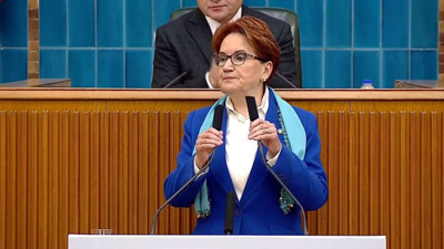 Son Dakika: CHP ile ittifakı reddeden Meral Akşener'den 'hür ve müstakil' çıkışı: Bu maskeli baloya boyun eğmeyeceğiz
