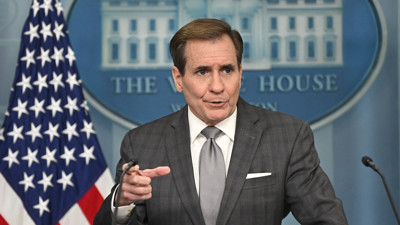 ABD'de iki yüzlülük dersi! Parlamento'ya destek paketi sundu basın önünde "işgale karşıyız" dedi