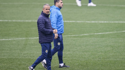 Derbi galibiyeti sonrası İsmail Kartal: İçeride oyuncularım izin istediler