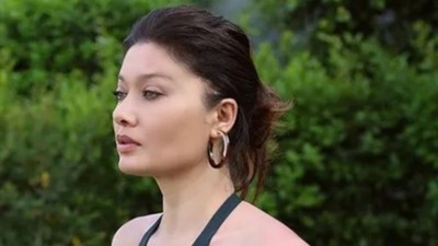 Nurgül Yeşilçay son dönemlerde 'fakir edebiyatı' yapan fenomenleri tiye aldı! Paylaşımı gündem oldu