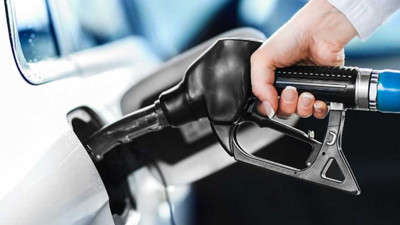 Tabelalar güncellendi! Benzine 1 lira 65 kuruşluk indirim geldi