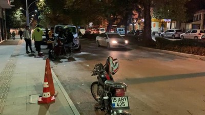 Burdur'da motosikletler çarpışınca 1 kişi yaralandı