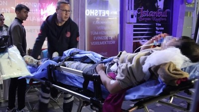 Konya'da bıçakla yaralanan genç kız ambulansla giderken el salladı