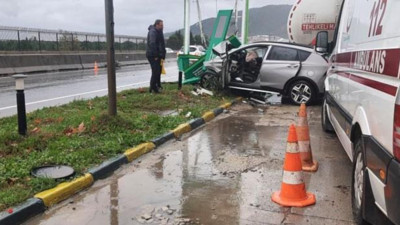 Yalova'da akaryakıt istasyonda bir sürücünün hayatını kaybettiği kaza kamerada