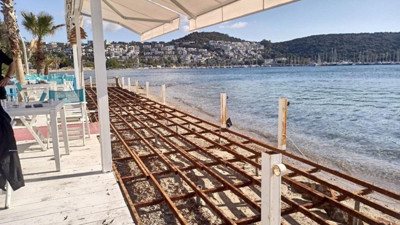 Muğla Bodrum'da yapılan  kıyı işgaline belediyeden müdahale
