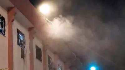 İsrail Nasr Hastanesi'nin Kadın Doğum ve Çocuk Servisi'ni vurdu
