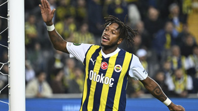 Maçın son dakikasında Fenerbahçe 9 kişi kaldı: Fred ve Mert Hakan derbide oynayamayacak