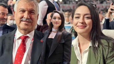 CHP'li Adana Belediyesi'nde rüşvet skandalı! Zeydan Karalar’ın sağ kolu Mürüvet Sızlı estetiğe 100 bin lira ödetmiş!