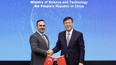 Sanayi ve Teknoloji Bakanı Mehmet Fatih Kacır Çin'de kritik temaslarda bulundu