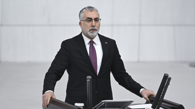 Bakan Vedat Işıkhan'dan emeklilere 'ikramiye' müjdesi! Ne zaman hesaplarda olacak?