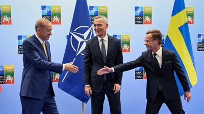 Türkiye'nin İsveç'in NATO üyeliği için aldığı karar dünyada yankı uyandırdı! Şimdi gözler Macaristan'da