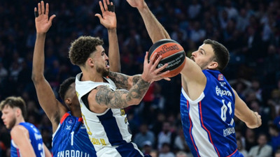 Euroleague'de Türk derbisi gecesi: Fenerbahçe, Anadolu Efes'i mağlup etti