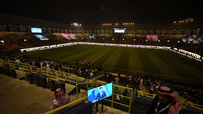 Galatasaray ile Fenerbahçe'nin Suudi Arabistan'da iptal edilen Süper Kupa finali dünya manşetlerinde