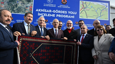 Ankara İzmir arası 14 saatten 3,5 saate düşüyor