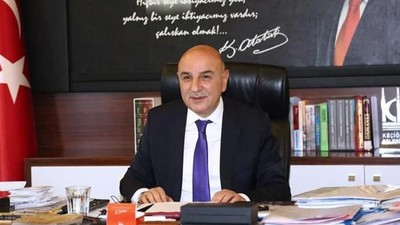 AK Parti'nin Ankara adayı da belli oldu! Keçiören Belediye Başkanı Turgut Altınok'a adaylığı tebliğ edildi