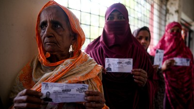 Bangladeş muhalefetin seçim boykotlarının gölgesinde sandığa gidiyor