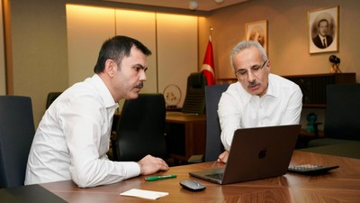İBB Başkan adayı Murat Kurum ulaştırma için kolları sıvadı! Ulaştırma ve Altyapı Bakanı Abdulkadir Uraloğlu ile bir araya geldi