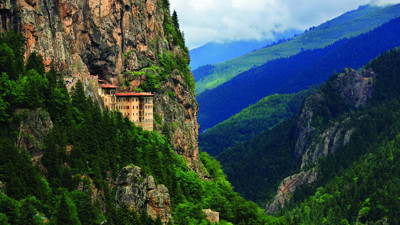 Trabzon 2023'te 1 milyon 319 bin turist ağırladı! Zirvede hangi ülke var?