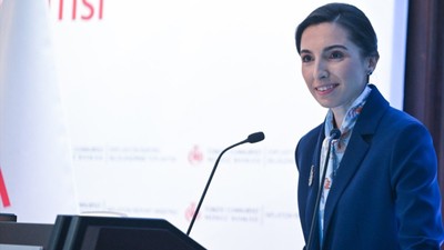Hafize Gaye Erkan'ın babası Erol Erkan'dan 'işten çıkarttı' iddialarına yanıt!