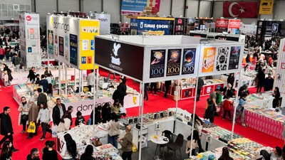 16. Çukurova Kitap Fuarı kapılarını açtı! 9 gün boyunca ziyaretçi kabul edecek