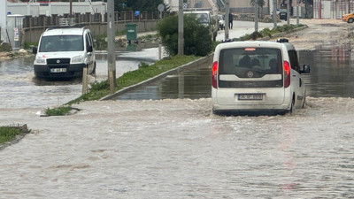 Hatay'da sağanak hayatı olumsuz etkiledi