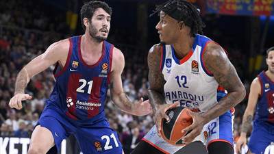 Anadolu Efes Barcelona'yı konuk edecek