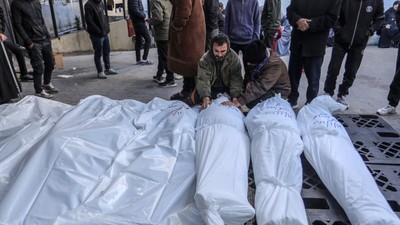 İsrail ordusu Gazze Şeridi'ndeki mezarları açıyor! Cesetler çıkarılıyor
