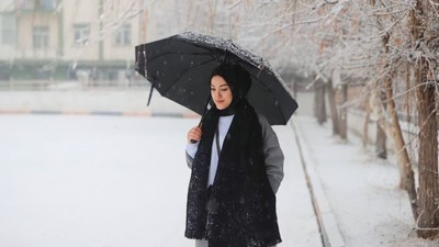 Meteoroloji saat verdi, İstanbul Valiliği uyarıda bulundu! Fırtına ve kar Marmara bölgesini esir alacak