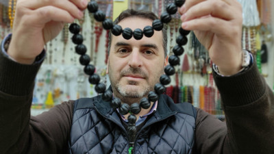 Bursa'da balinanın kusmuğundan yapılan tespihler 6 bin liradan başlıyor!