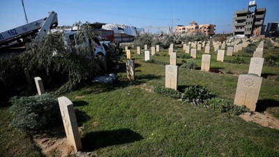 Katil İsrail, bin camiyi yıktı: 100'den fazla din adamını öldürdü