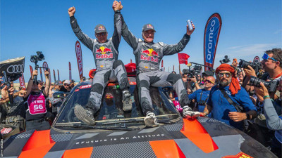 Carlos Sainz Dakar'da 4'üncü kez şampiyon