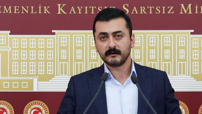 CHP Eski Genel Başkan Yardımcısı Eren Erdem, partinin Çanakkale ve Ataşehir Belediye adaylarına tepki gösterdi