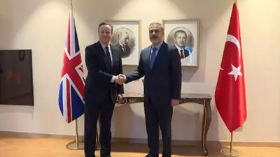 Dışişleri Bakanı Hakan Fidan İngiliz mevkidaşı ile görüştü
