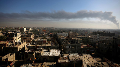 Filistin Kızılayı, İsrail'in el-Emel Hastanesi'ne baskın düzenlediğini duyurdu