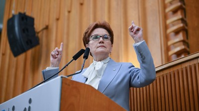 Meral Akşener'den DEM'li Tuncer Bakırhan'a "Öcalan'a özgürlük Akşener'e hapis istiyor" sözleriyle tepki gösterdi