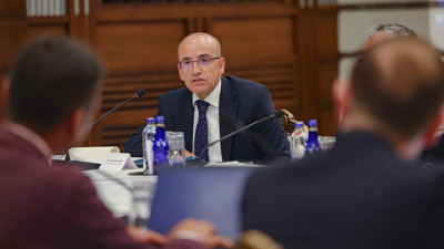 Hazine ve Maliye Bakanı Şimşek vergi tabanının genişleyeceğini açıkladı