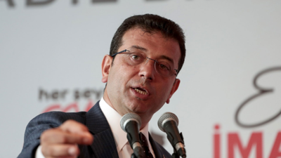 İBB Başkanı Ekrem İmamoğlu'ndan Akşener'e 'pankart' yanıtı! "Bize atılan taşlar gül olur"