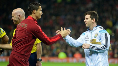 Al-Nassr Inter Miami maçı ne zaman, saat kaçta, hangi kanalda? Cristiano Ronaldo'nun Al-Nassr'ı Lionel Messi'nin Inter Miami'sine karşı!
