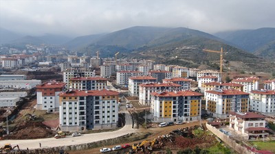 Hatay'da depremzedelere tamamlanan 5 bin 871 konut teslim edilecek