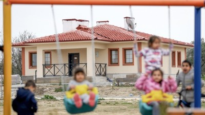 Hatay Altınözü'nde köy tipi deprem konutlarında yaşam