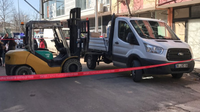 Bursa'da geri manevra yapan kamyonun altında kalan yaşlı kadın hayatını kaybetti