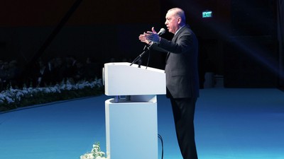 Son Dakika: Cumhurbaşkanı Erdoğan Antalya'da aday tanıttı Özgür Özel'e hançere dikkat et dedi