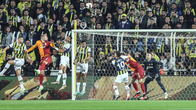 Alanyaspor maçının ardından Galatasaray ve Fenerbahçe, sosyal medyadan karşılıklı polemiğe girdi