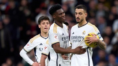 Türk taraftarlar, penaltıyı Arda Güler'e vermeyen Joselu'ya ağır tepki gösterdi