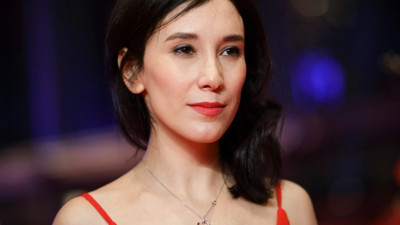 Sibel Kekilli, Instagram hesabının Türkiye engelini kaldırdı