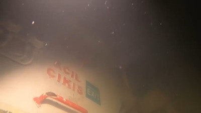 Marmara'da batan geminin makine dairesine girişi su altında görüntülendi