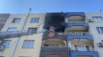 Manisa'da gittiği misafirlikte yanarak öldü