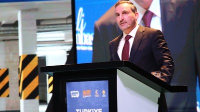 AK Parti'nin adayı Ali Tombaş, Sultanbeyli’nin yüz akı olacak 100 projeyi açıkladı